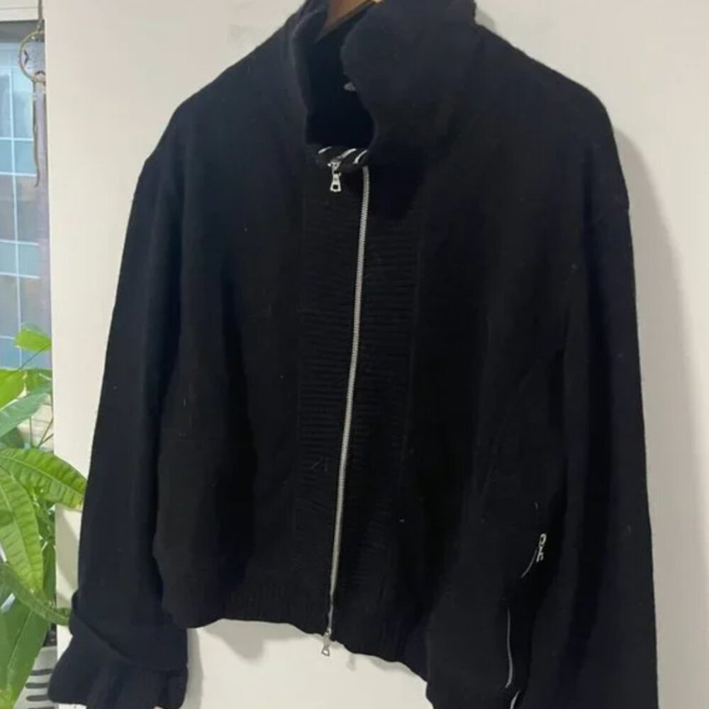 Valentino Black Knit Oversized Zip Sweater - Picture 2 of 9